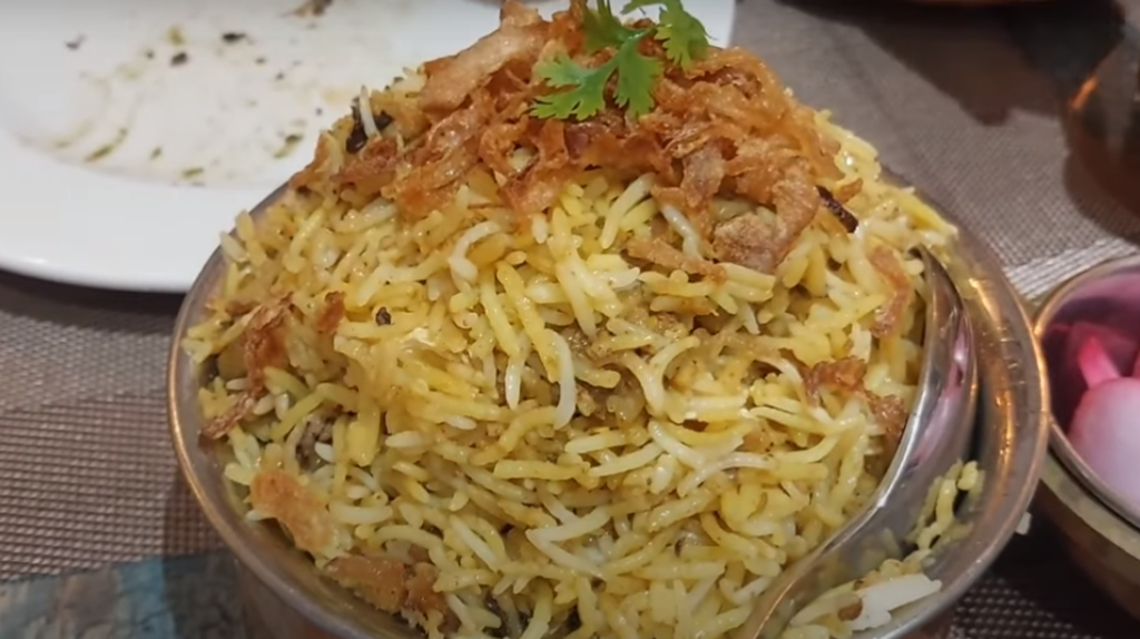 chicken biryani at karims restaurant in panaji goa